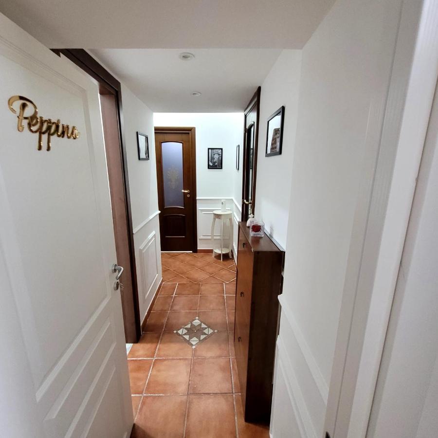 Perry Home ナポリ エクステリア 写真